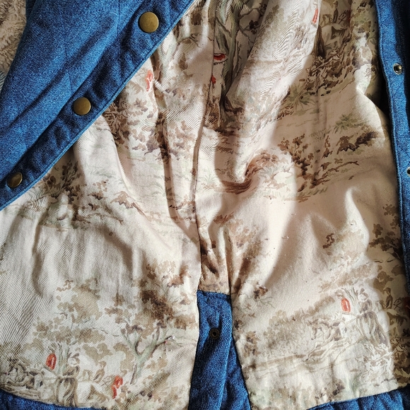 Jacket - Picture 3 of 3